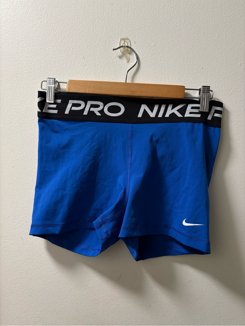 Nike Pro Women's Royal Blue Compression Bike Shorts with Black Waistband size M